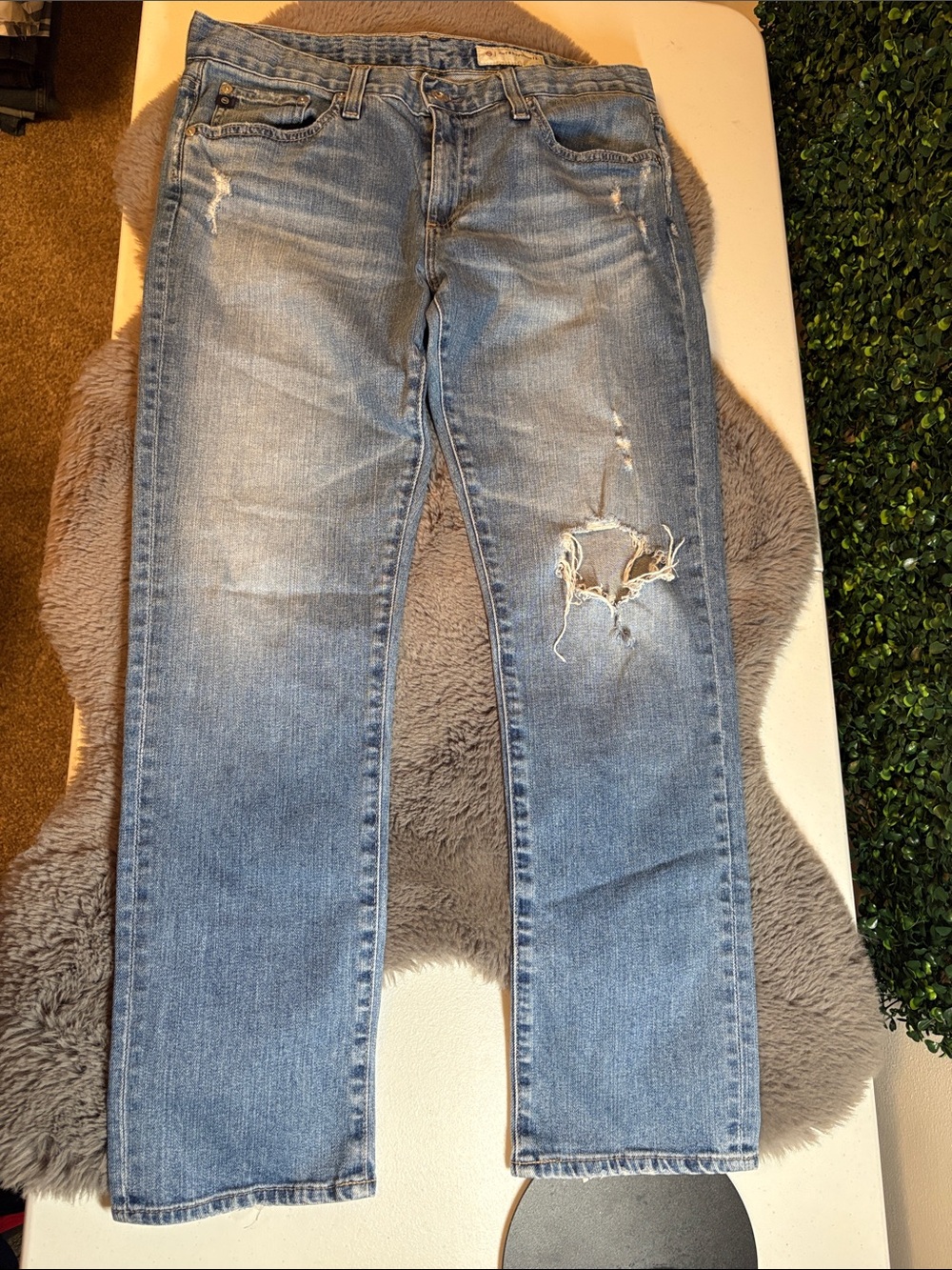 Ag Adriano Goldschmied Anthropologie Straight Leg Distressed Jeans Size 29 - Picture 6 of 6